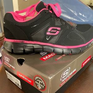 Womens Skechers work shoes